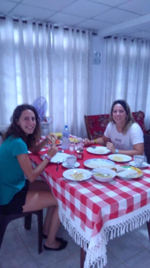 אנוראדפורה Umaya Holiday Home מראה חיצוני תמונה
