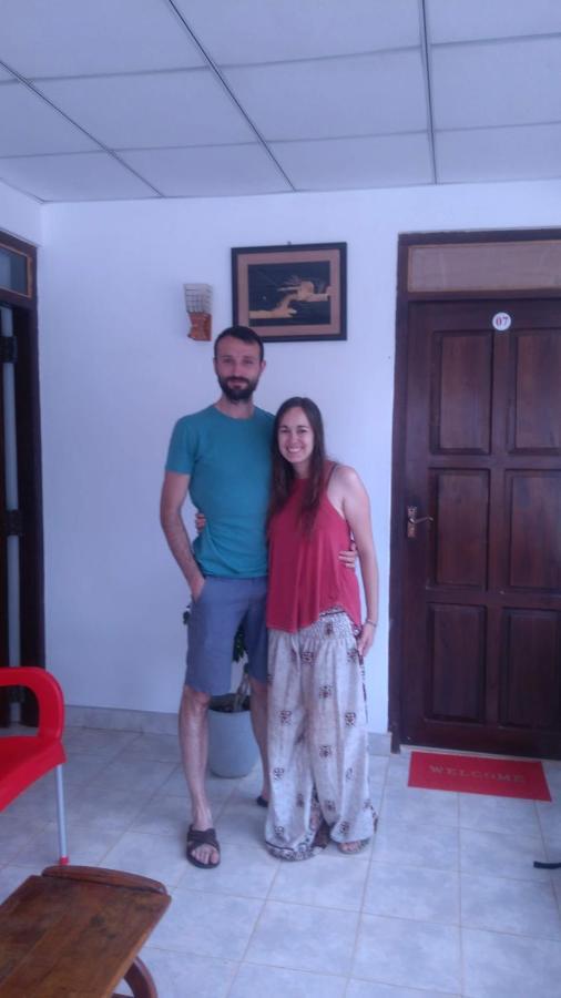 אנוראדפורה Umaya Holiday Home מראה חיצוני תמונה