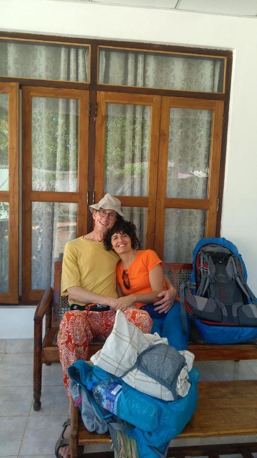 אנוראדפורה Umaya Holiday Home מראה חיצוני תמונה