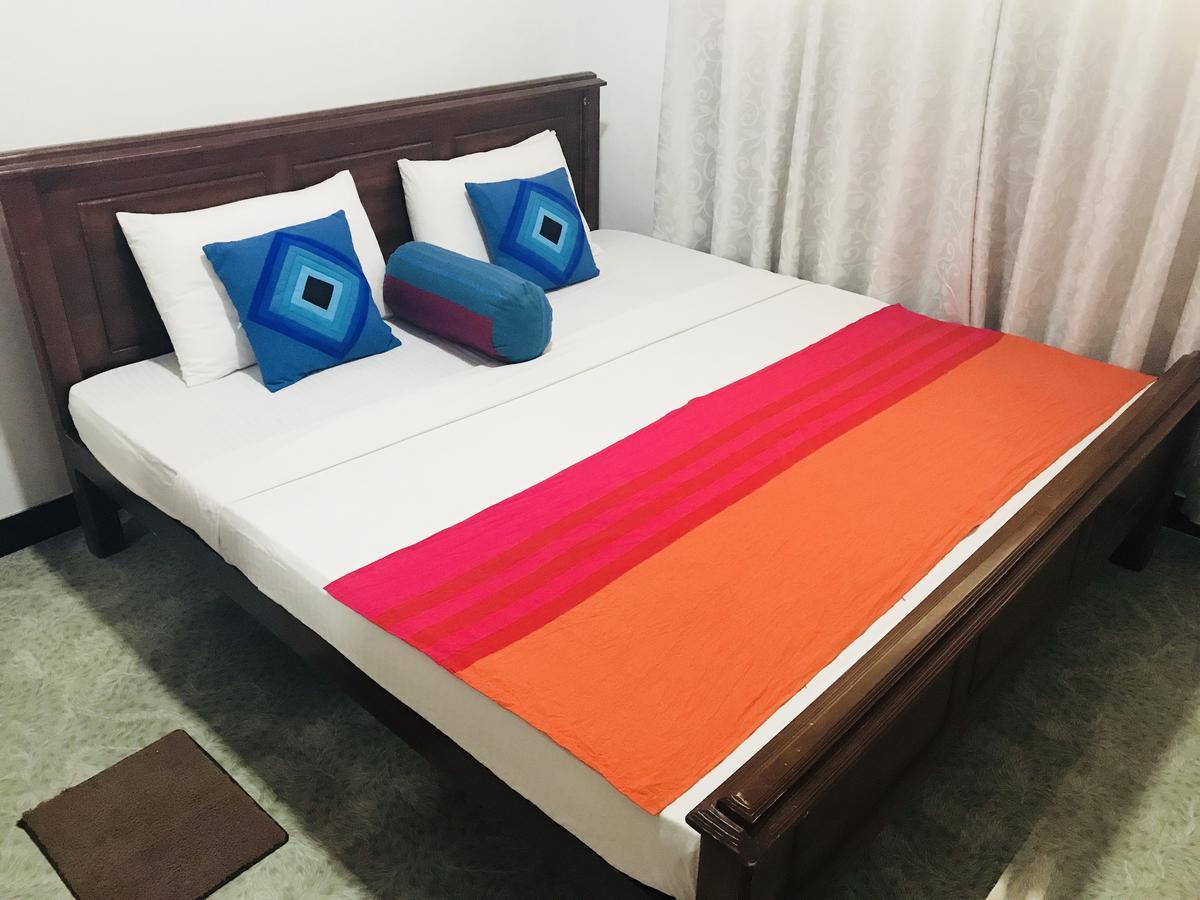 אנוראדפורה Umaya Holiday Home מראה חיצוני תמונה